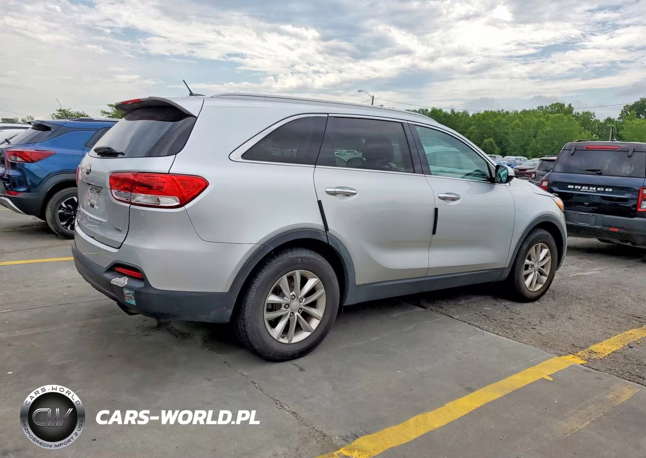 2017 Kia Sorento Lx VIN:5XYPGDA36HG248401 - 3