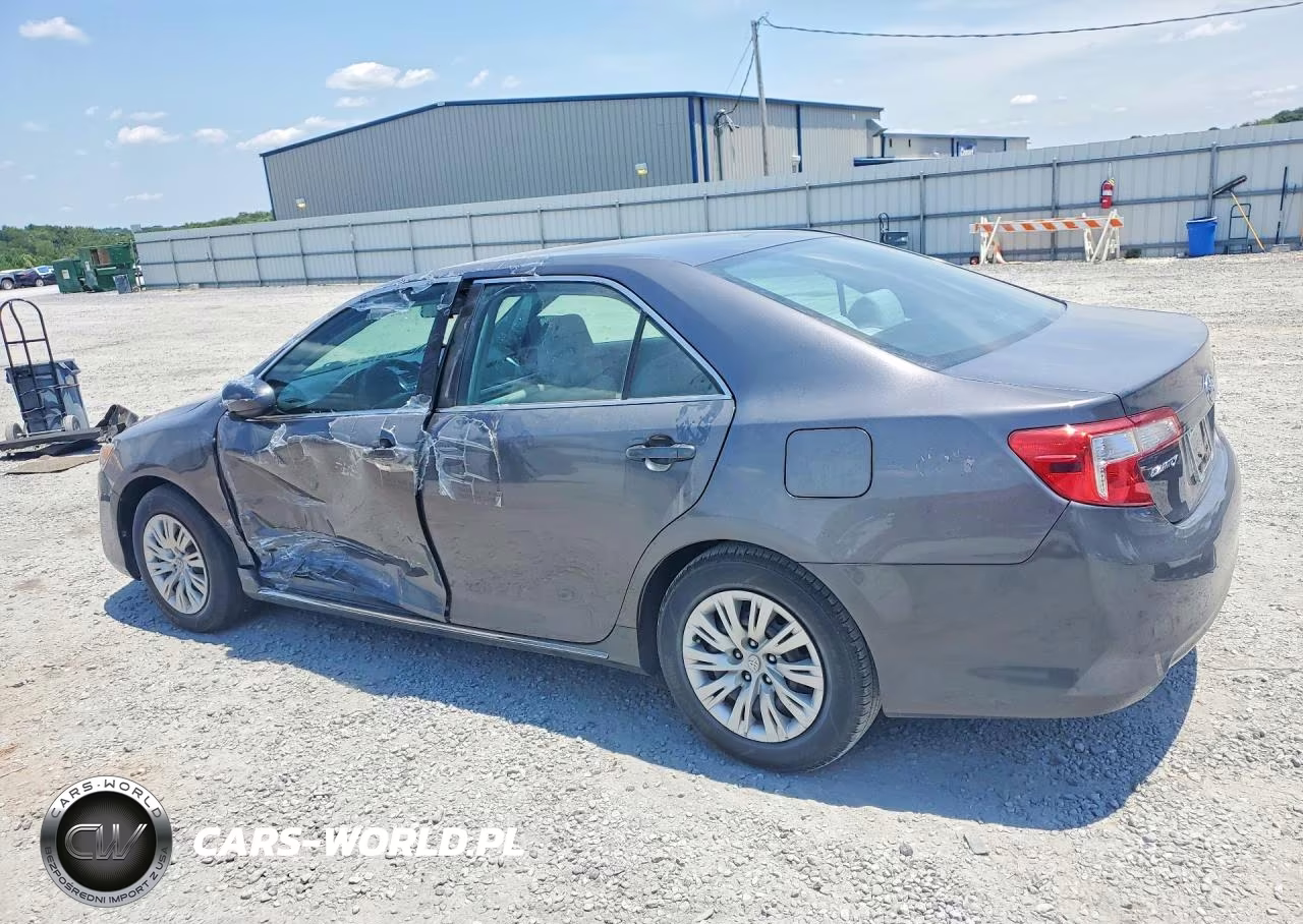 2014 Toyota Camry Le VIN:4T1BF1FK5EU440183 - 2