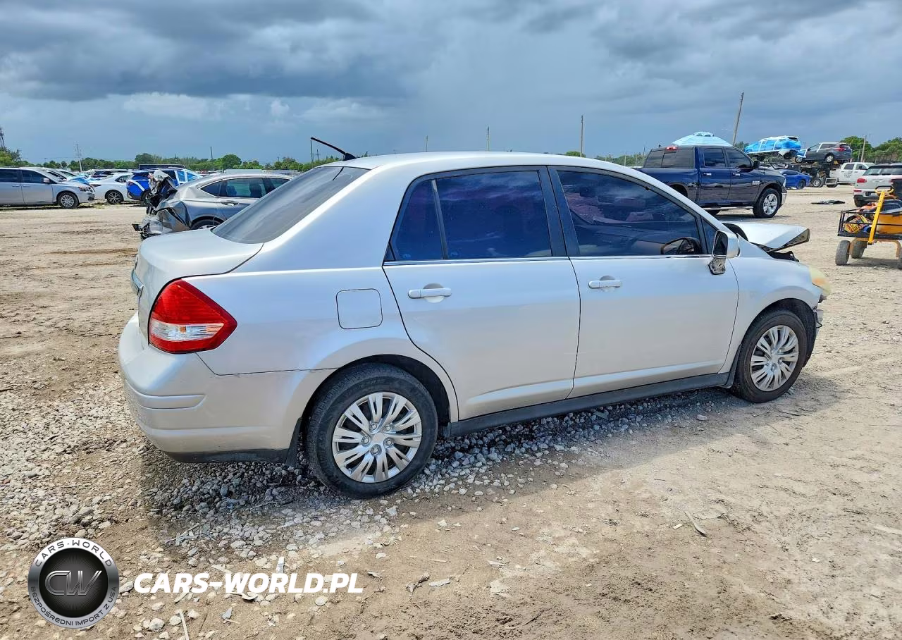 2008 Nissan Versa 1.8 S VIN:3N1BC11E58L463883 - 3