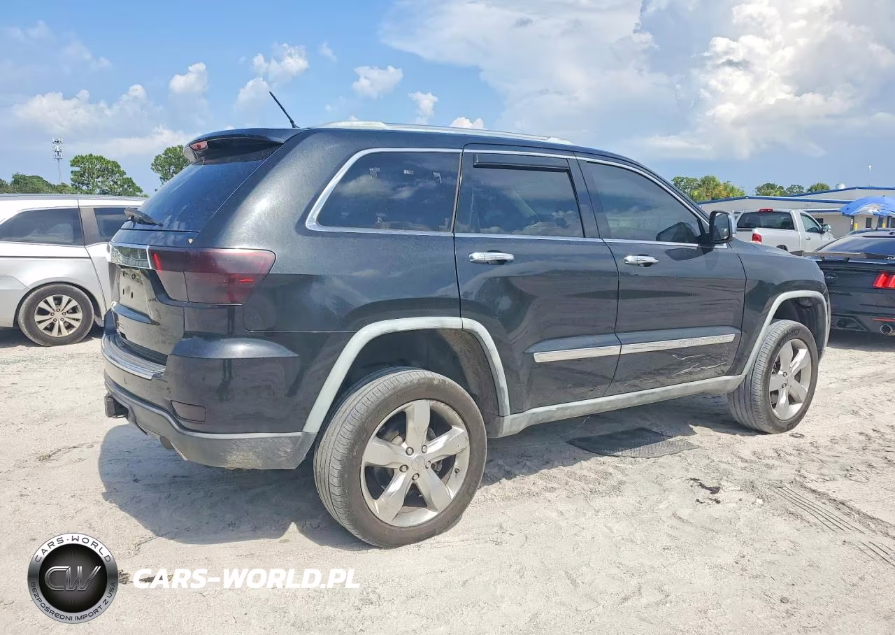2012 Jeep Grand Cherokee Overland VIN:1C4RJFCT8CC182157 - 3