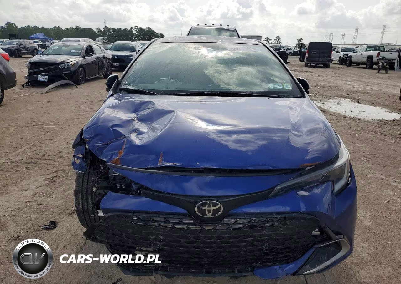 2026 Toyota Corolla Xse VIN:JTNC4MBE2T3259797 - 5