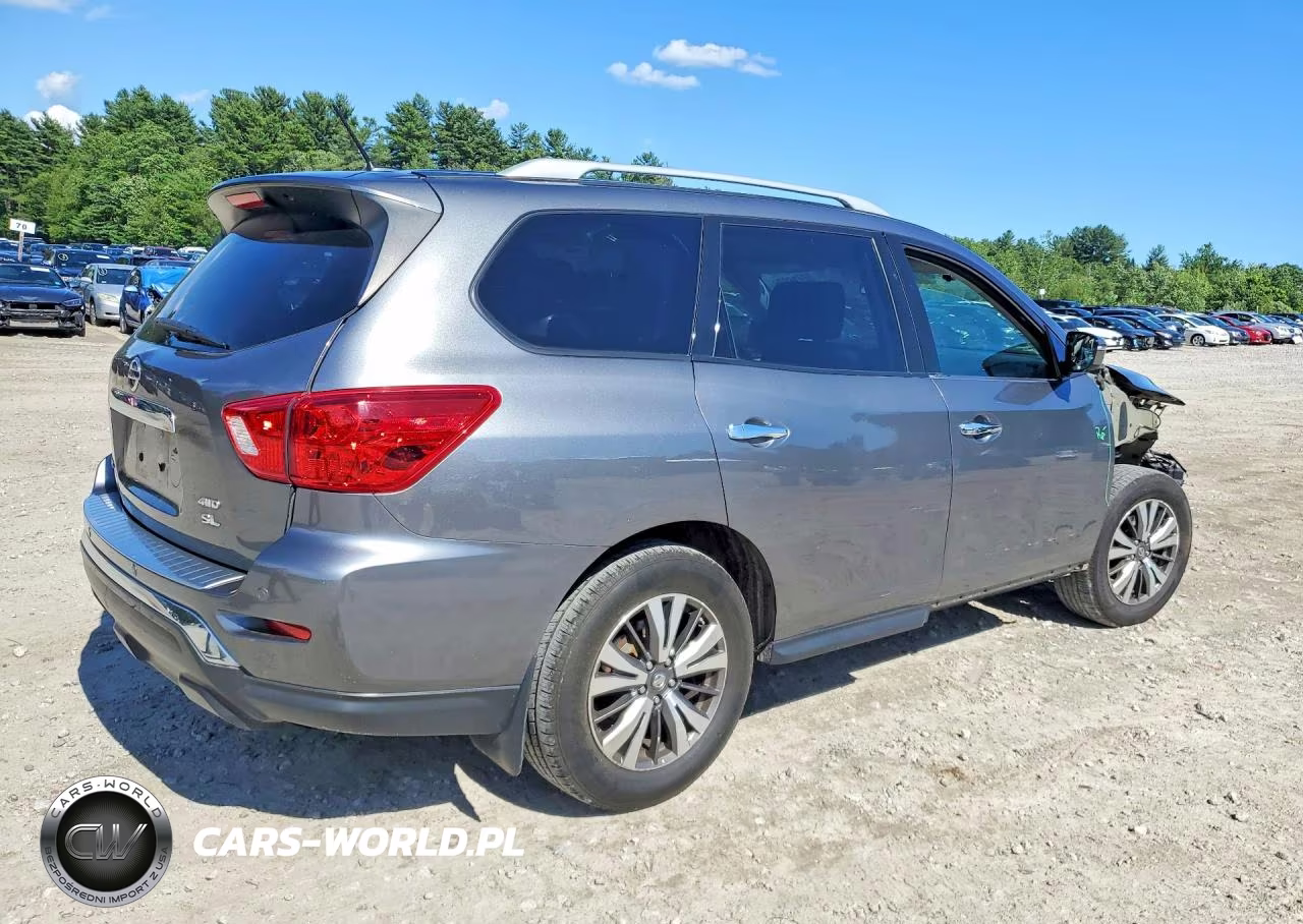 2017 Nissan Pathfinder Sl VIN:5N1DR2MM8HC698878 - 3