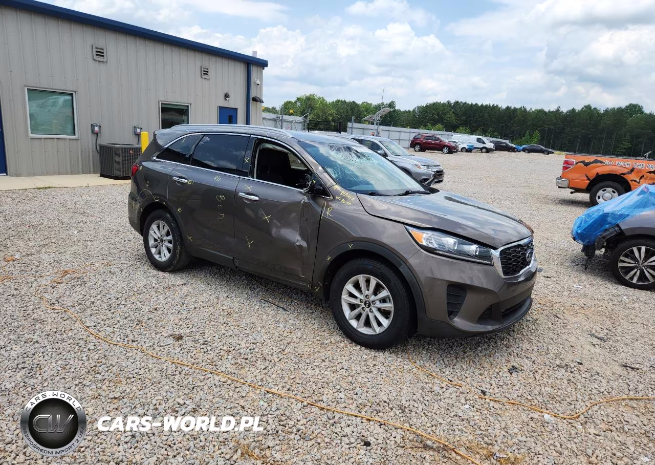 2019 Kia Sorento Lx VIN:5XYPG4A34KG438317 - 4