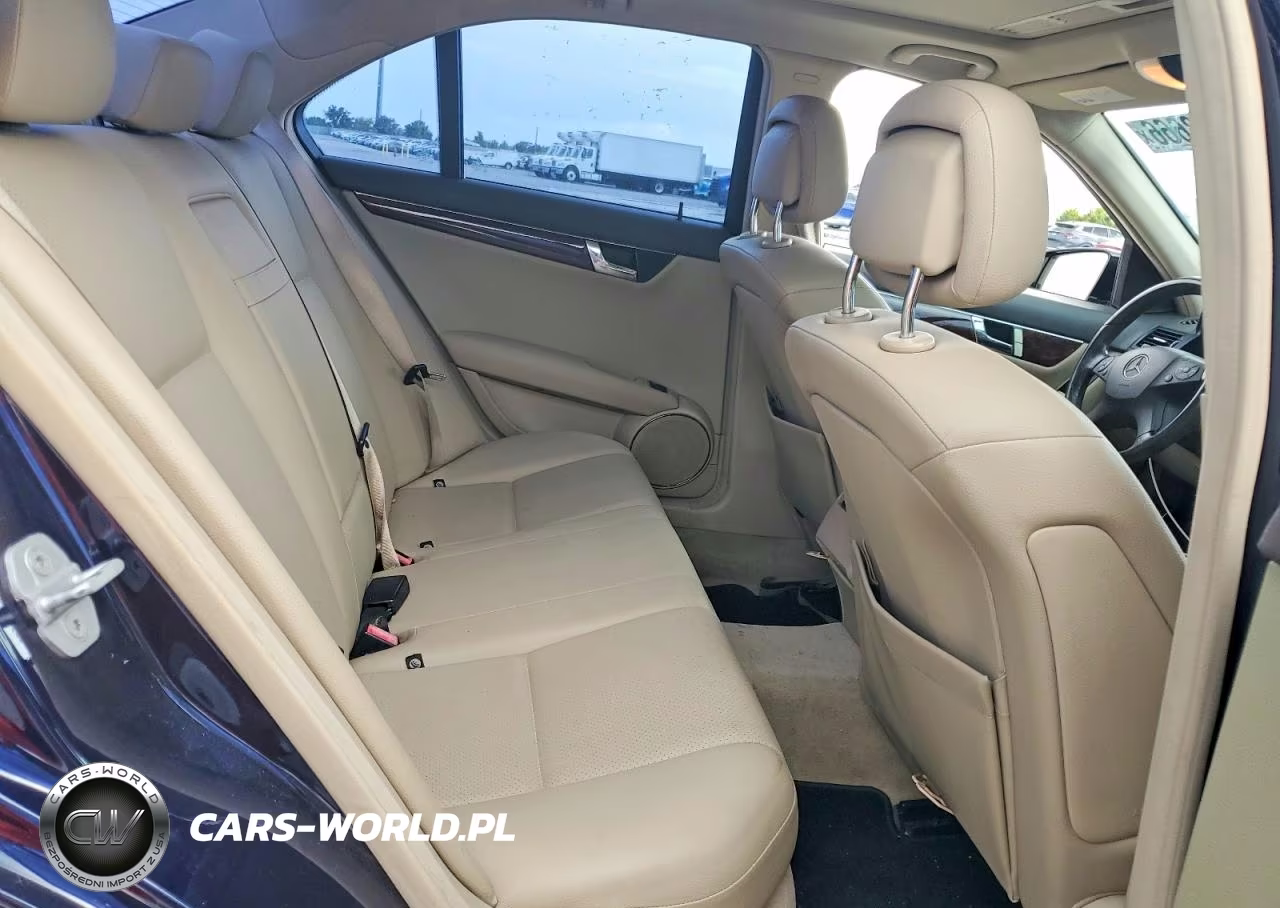 2009 Mercedes-Benz C 300 VIN:WDDGF54X69F234869 - 10