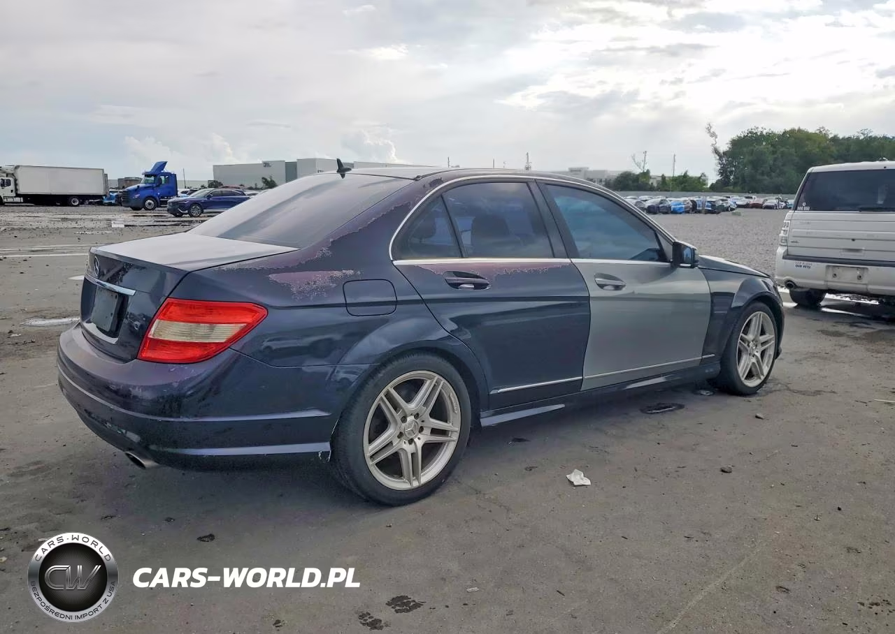 2009 Mercedes-Benz C 300 VIN:WDDGF54X69F234869 - 3