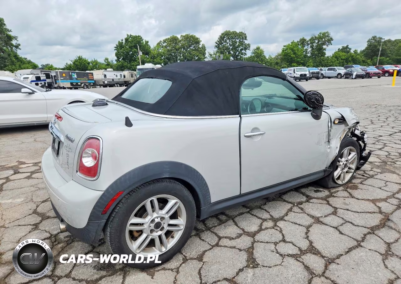 2013 Mini Cooper Roadster VIN:WMWSY1C56DT429305 - 3