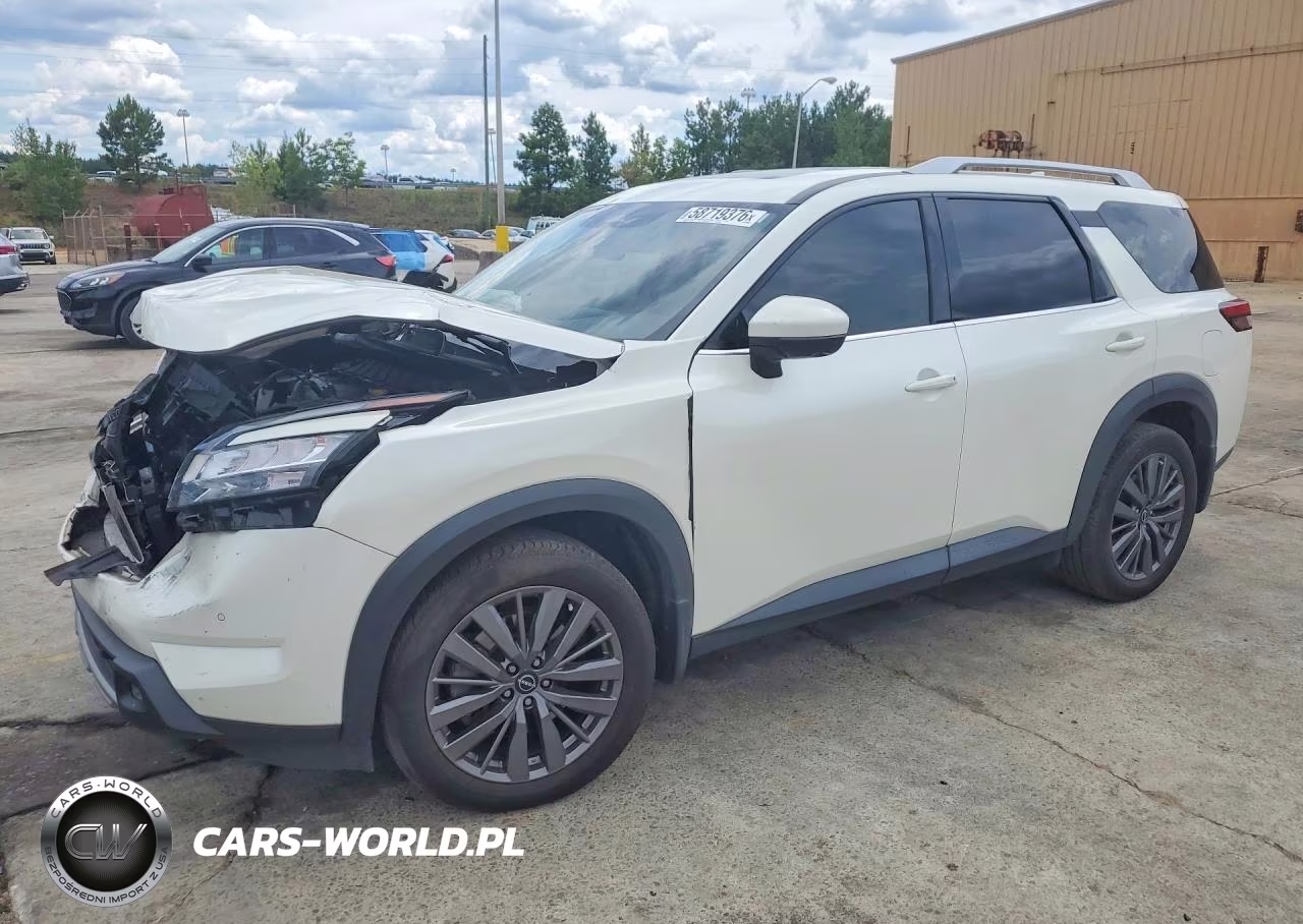 2022 Nissan Pathfinder Sl