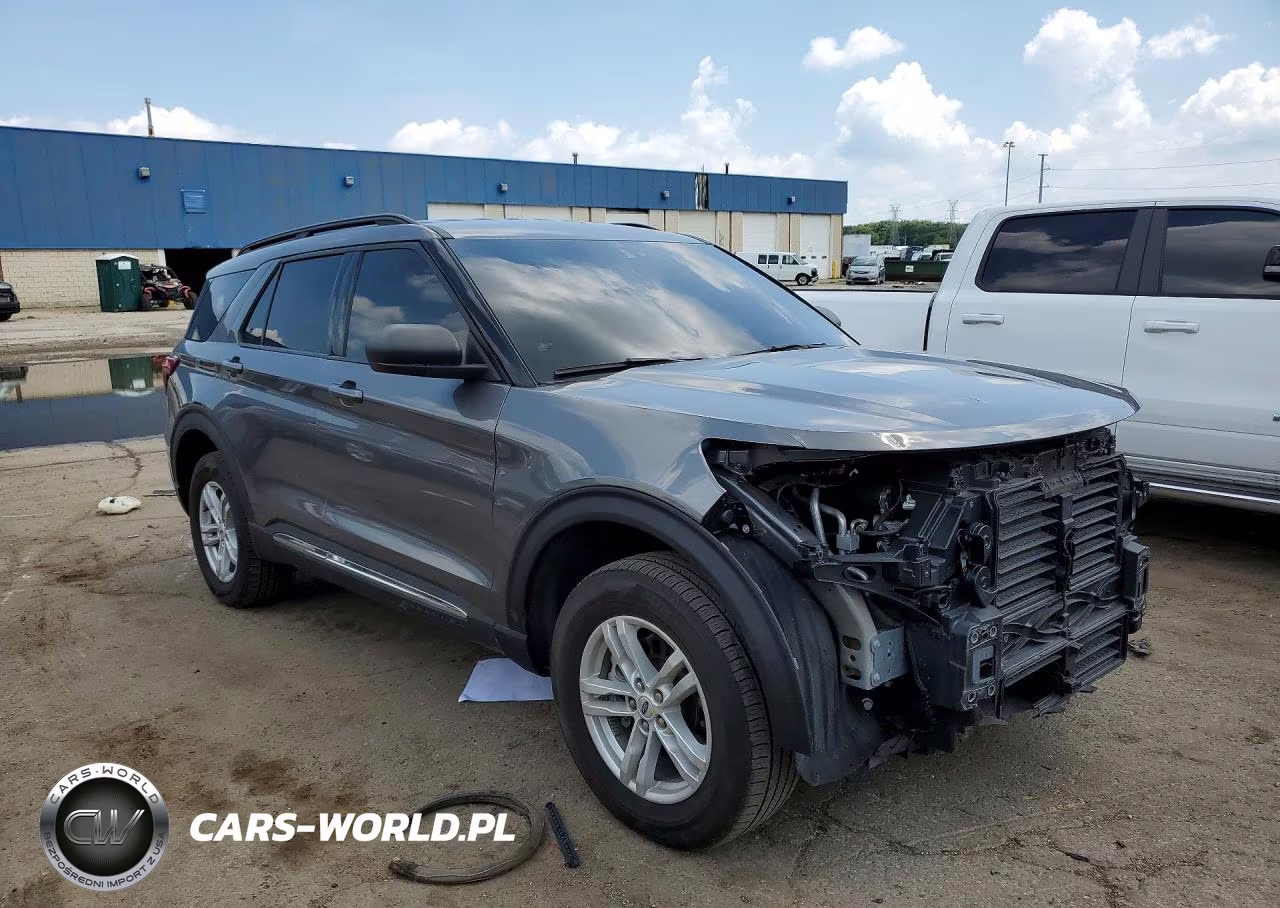2024 Ford Explorer Xlt VIN:1FMSK8DH9RGA33080 - 4
