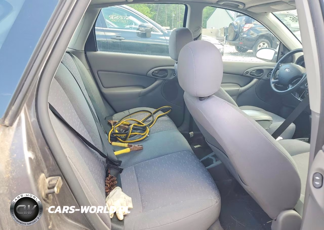 2004 Ford Focus Zx5 VIN:3FAFP37Z84R110902 - 10