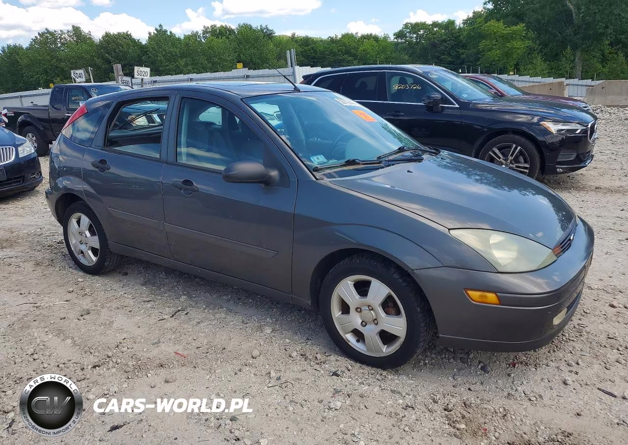2004 Ford Focus Zx5 VIN:3FAFP37Z84R110902 - 4