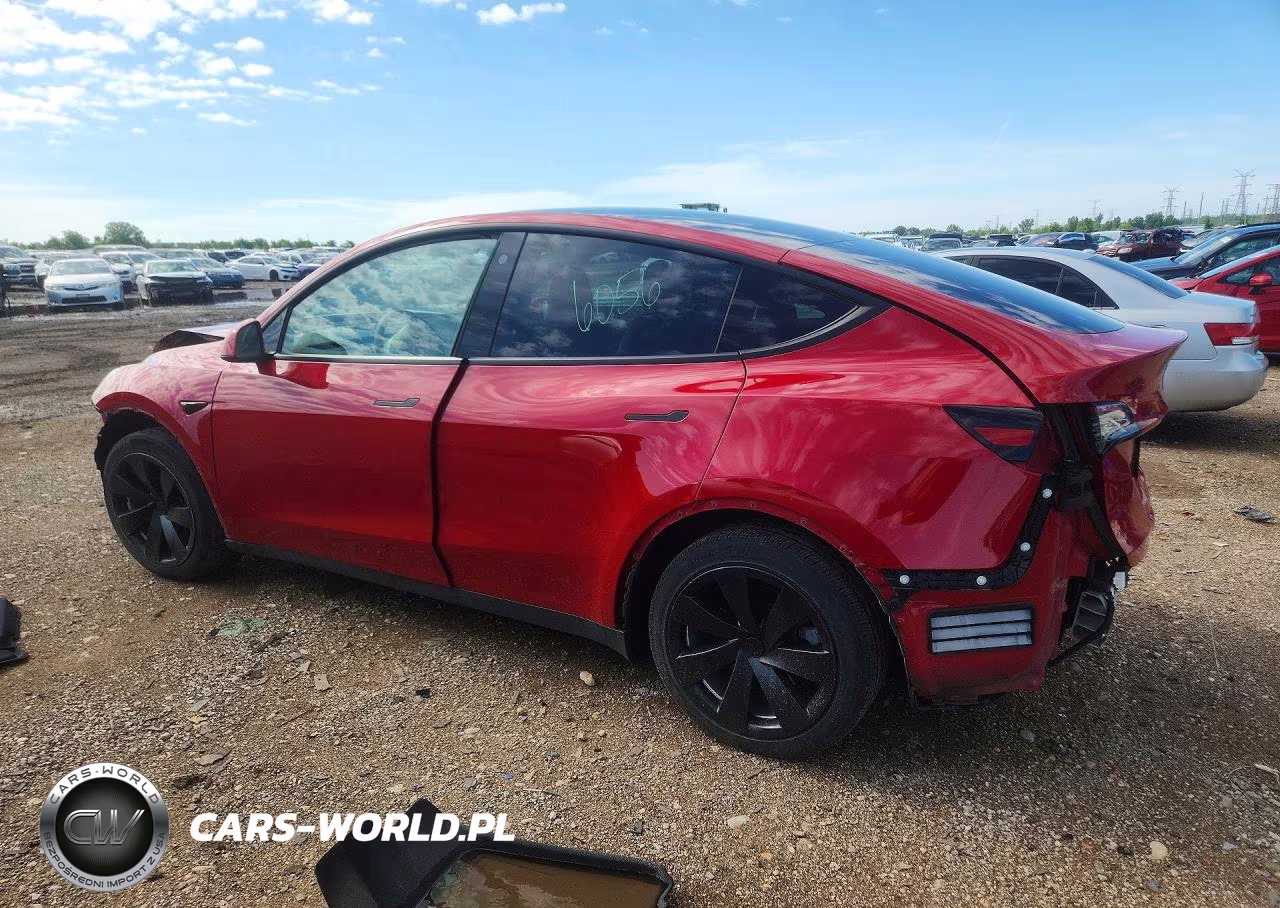 2022 Tesla Model Y VIN:7SAYGAEE3NF364823 - 2