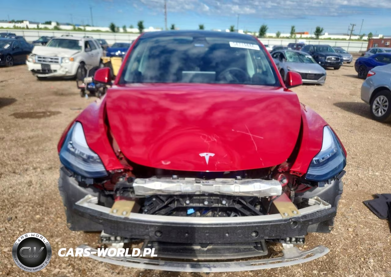 2022 Tesla Model Y VIN:7SAYGAEE3NF364823 - 5