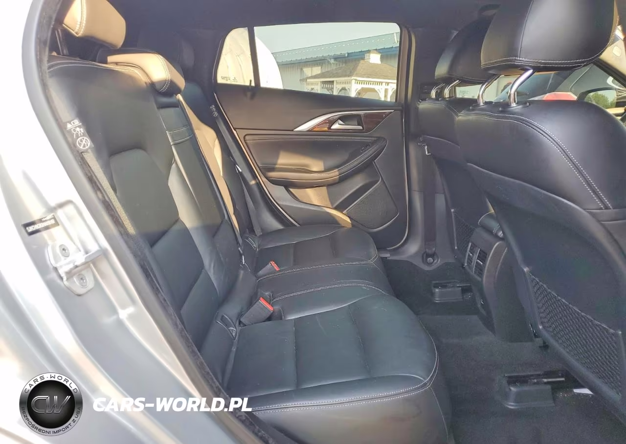 2017 Infiniti Qx30 Premium VIN:SJKCH5CR2HA016197 - 10