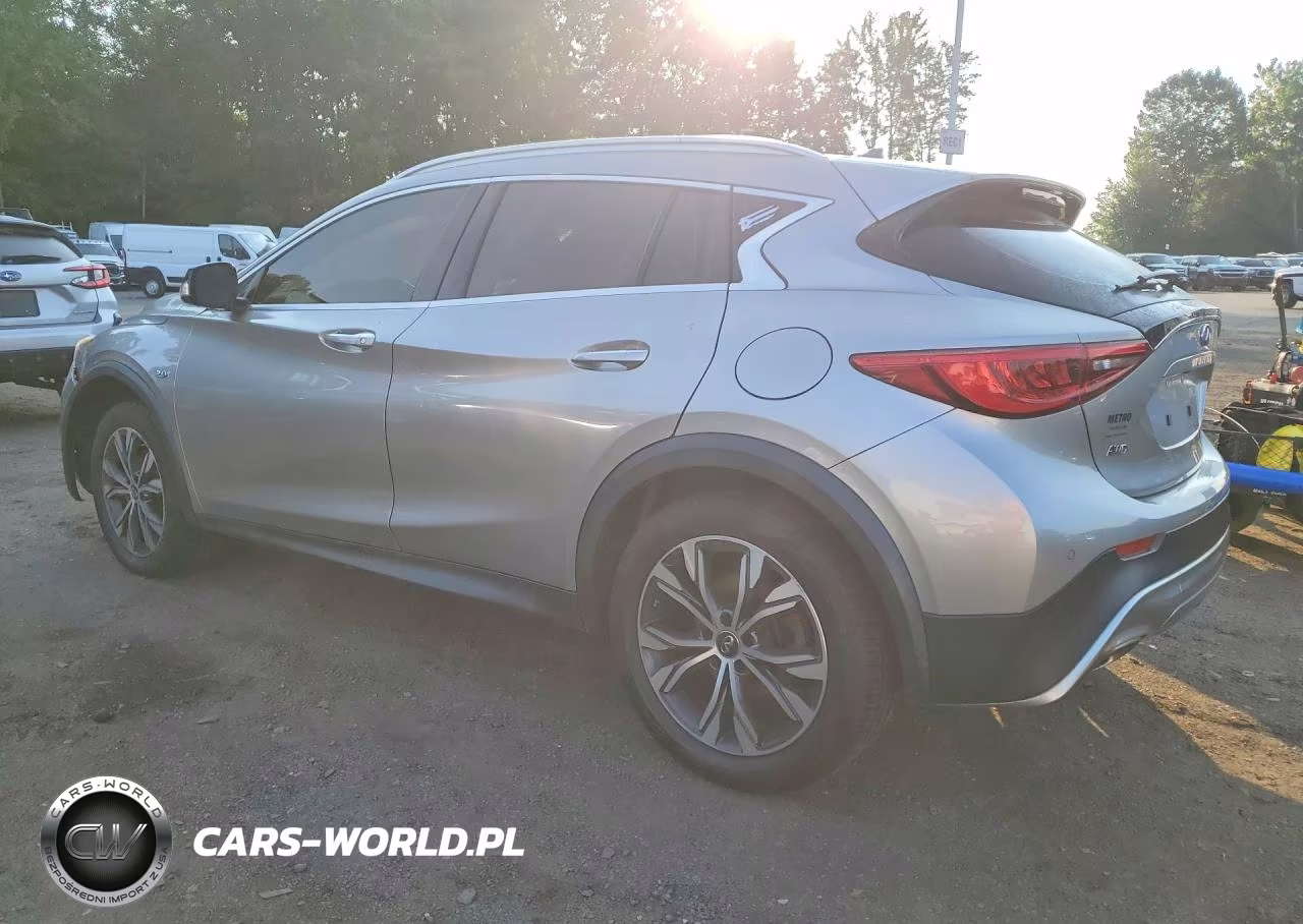 2017 Infiniti Qx30 Premium VIN:SJKCH5CR2HA016197 - 2