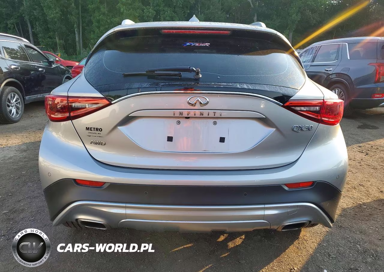 2017 Infiniti Qx30 Premium VIN:SJKCH5CR2HA016197 - 6