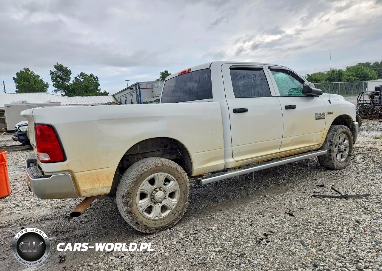 2018 Ram 2500 St VIN:3C6UR5CJ8JG116625 - 3