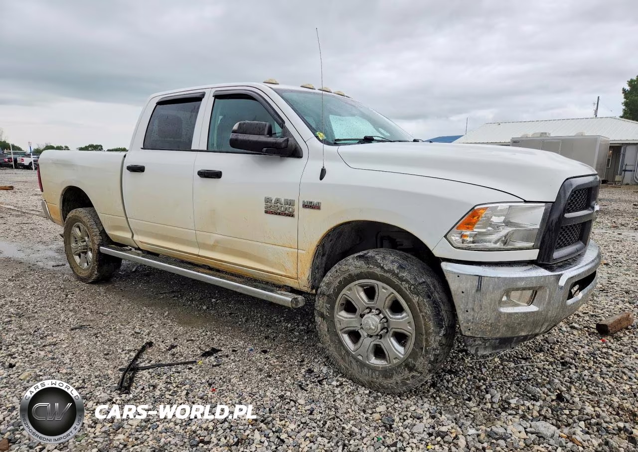 2018 Ram 2500 St VIN:3C6UR5CJ8JG116625 - 4