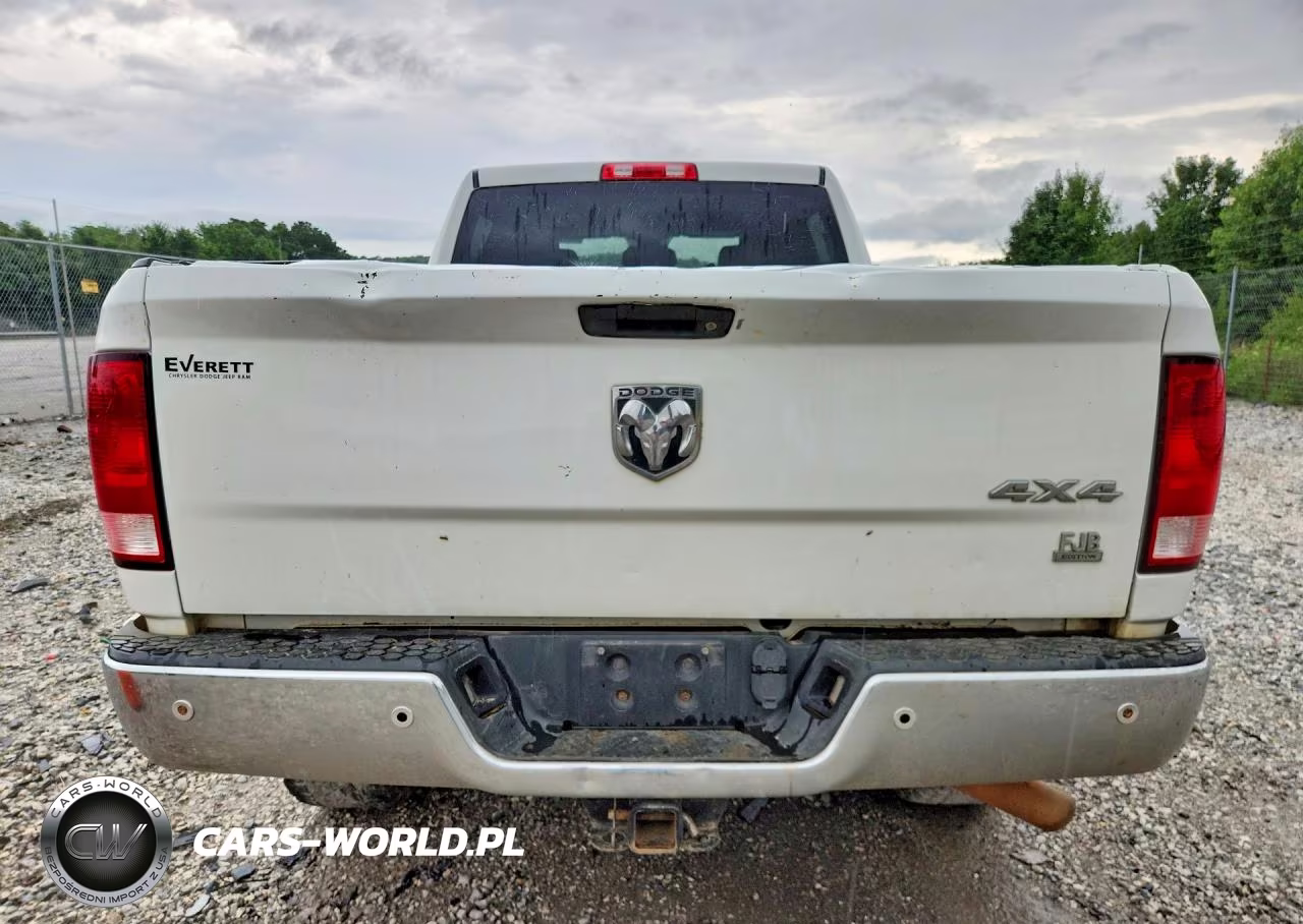 2018 Ram 2500 St VIN:3C6UR5CJ8JG116625 - 6