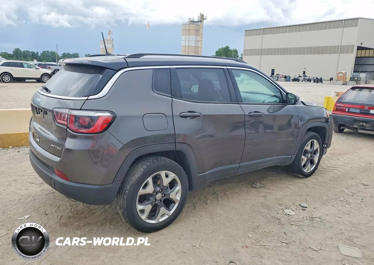 2018 Jeep Compass Limited VIN:3C4NJDCB1JT354332 - 3