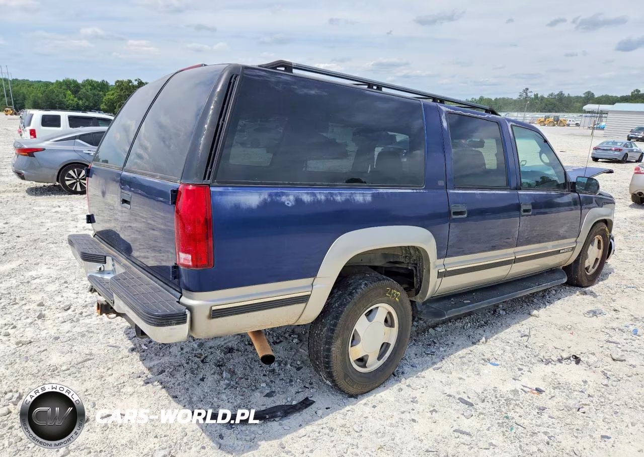 1999 GMC Suburban K1500 VIN:1GKFK16R4XJ802673 - 3