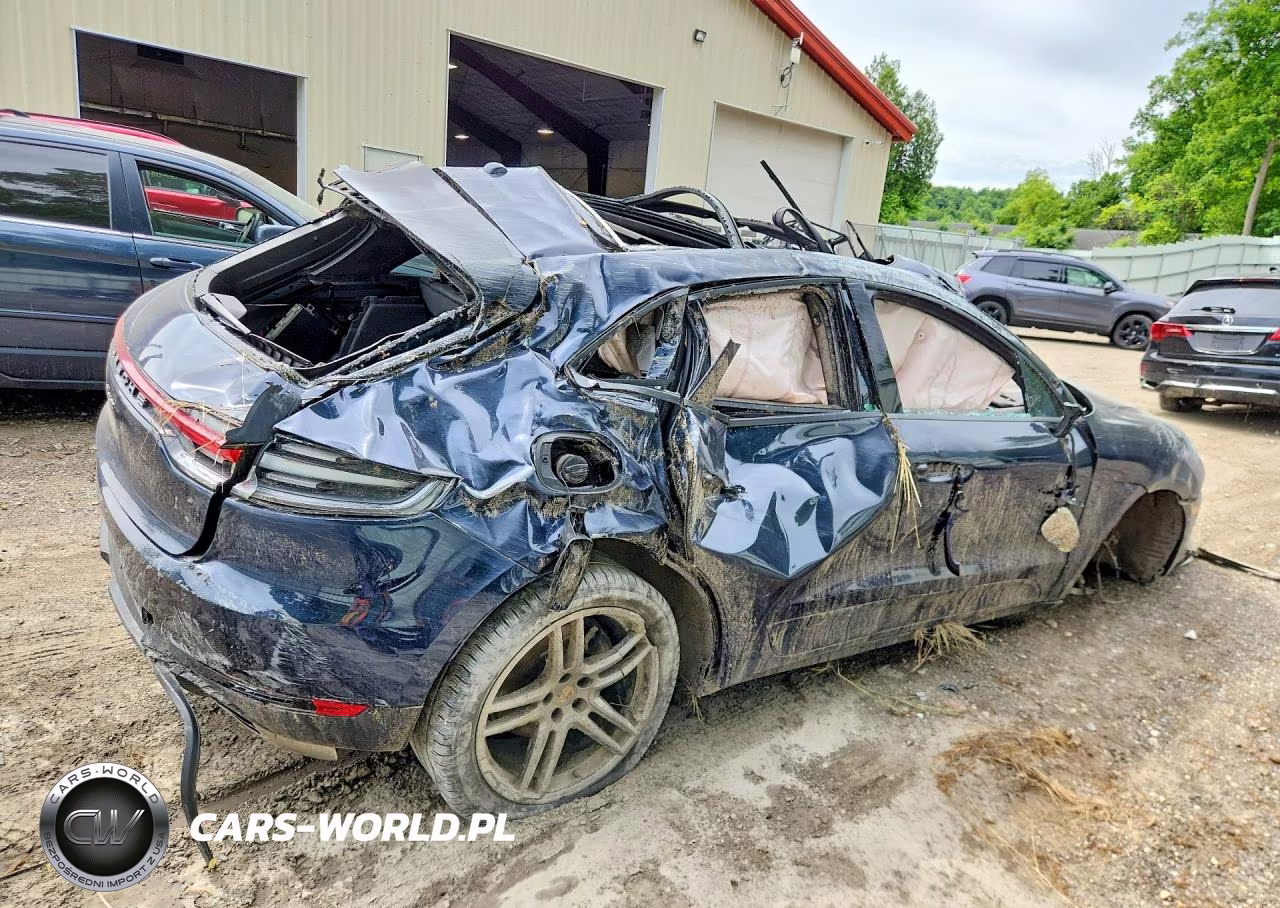 2020 Porsche Macan VIN:WP1AA2A5XLLB11521 - 3
