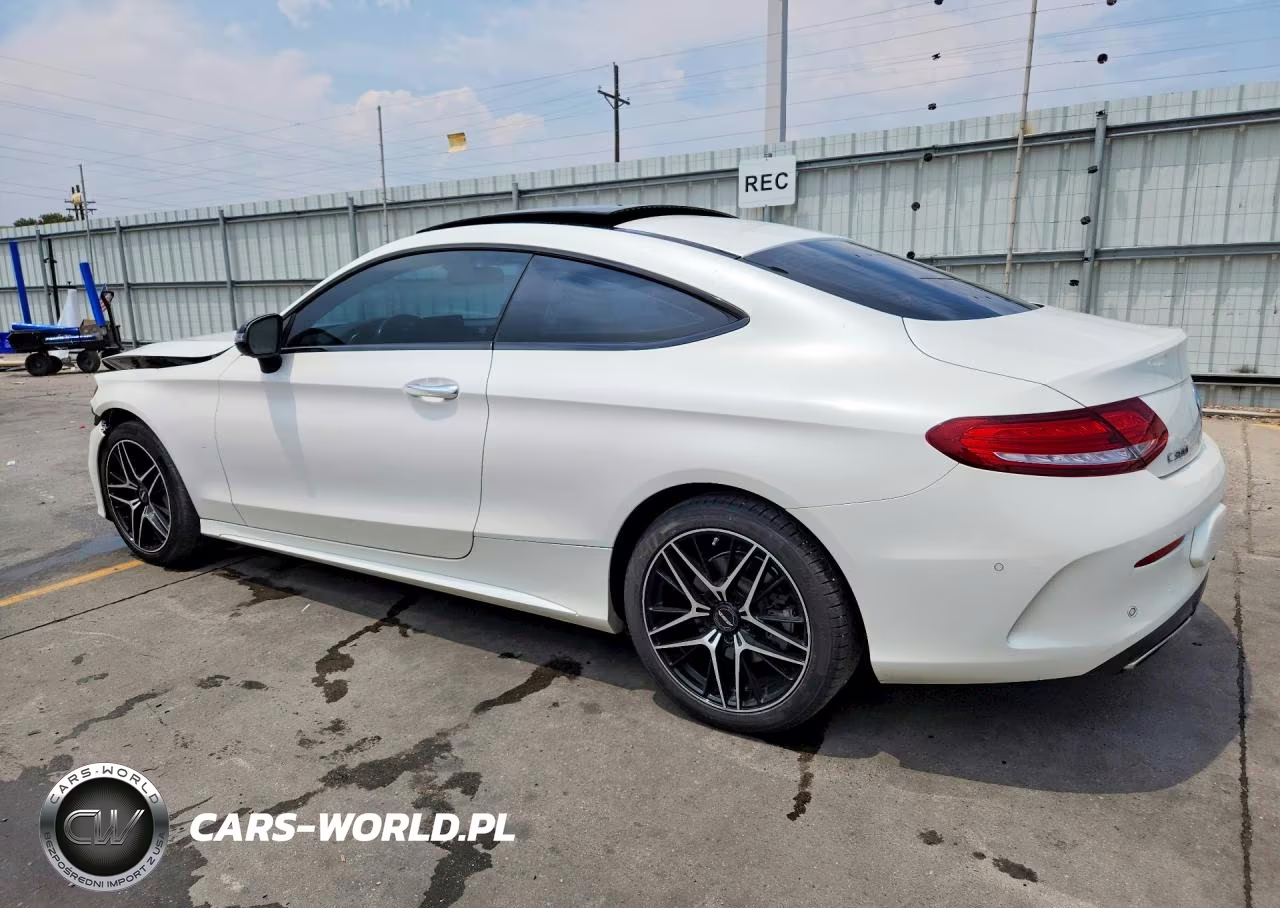 2017 Mercedes-Benz C 300 4Matic VIN:WDDWJ4KB7HF341164 - 2