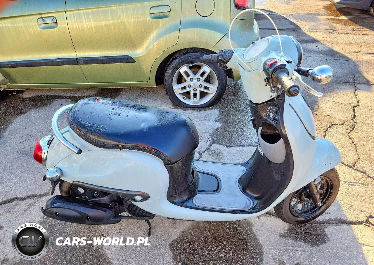 2022 Honda Ncw50 – zdjęcie 1 z 9