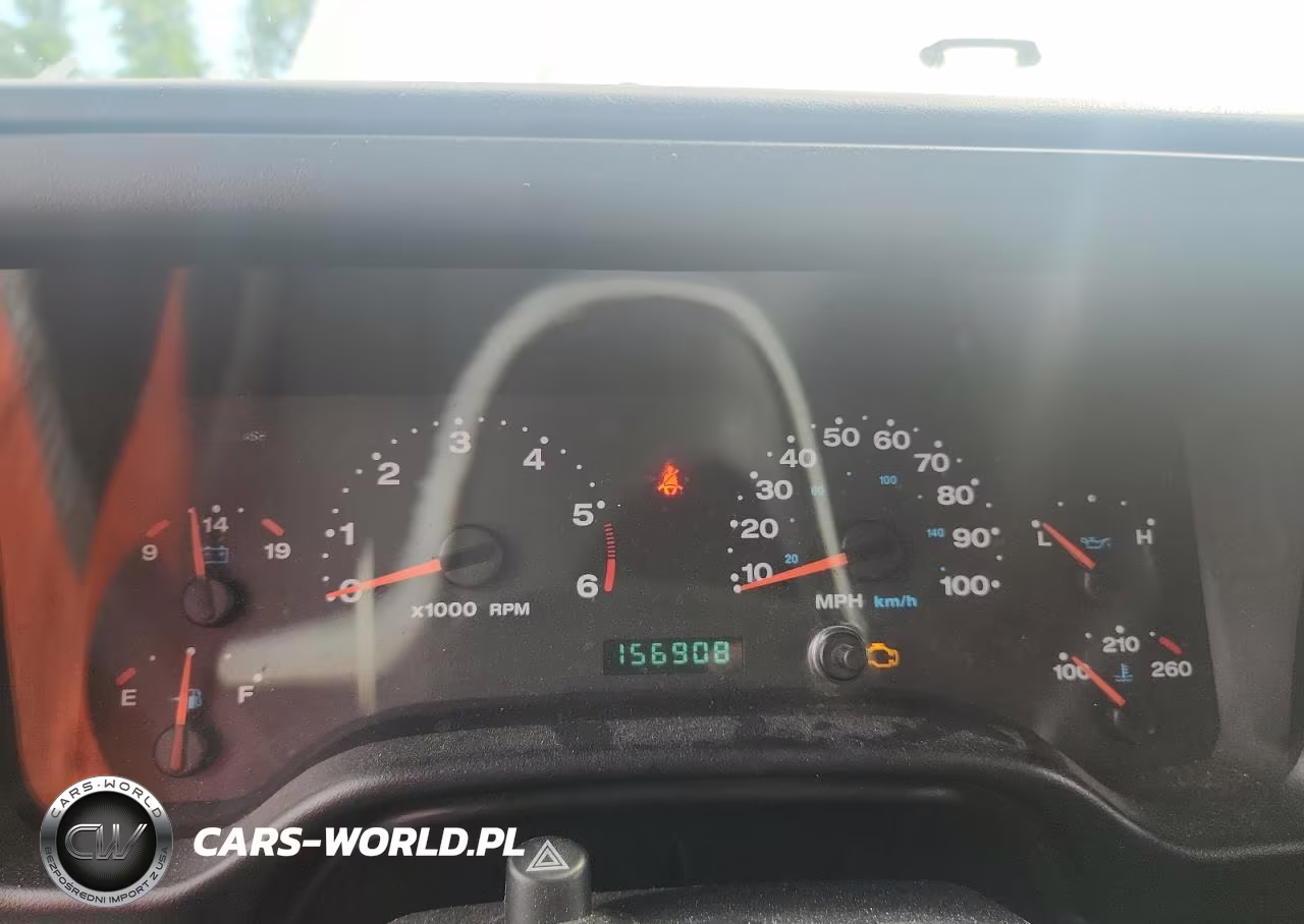 2005 Jeep Wrangler X VIN:1J4FA39S25P378858 - 9
