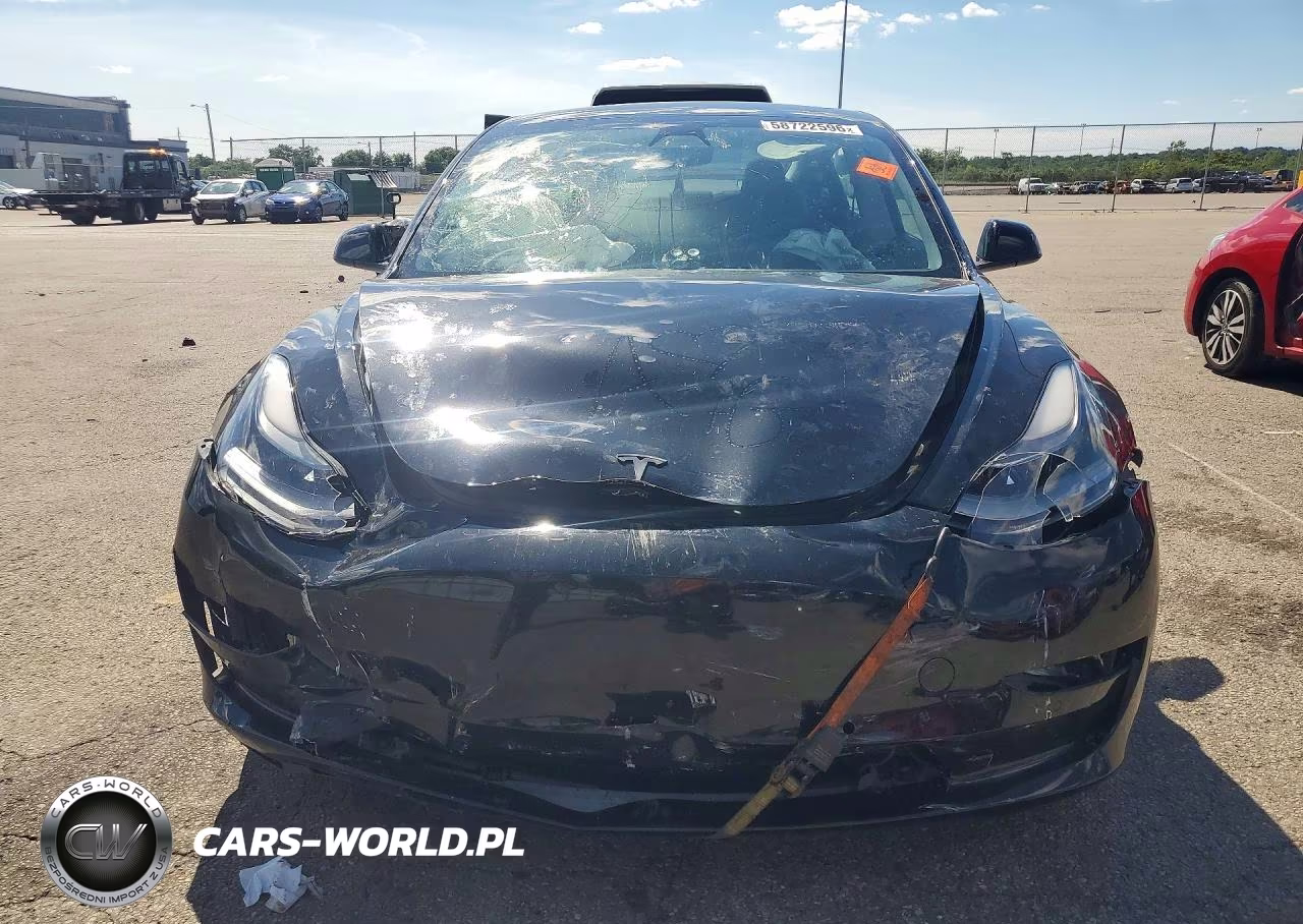 2021 Tesla Model 3 VIN:5YJ3E1EB1MF052940 - 5