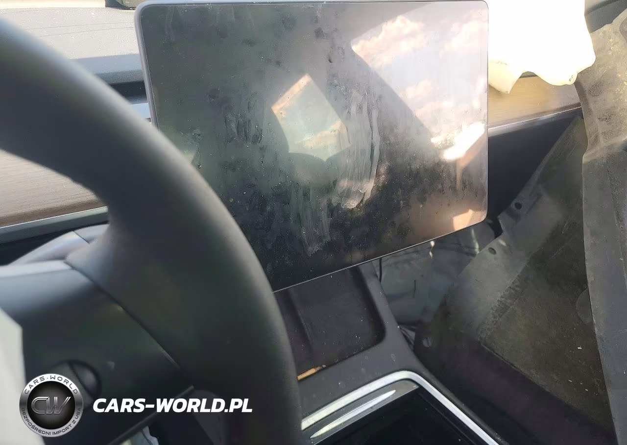 2021 Tesla Model 3 VIN:5YJ3E1EB1MF052940 - 9