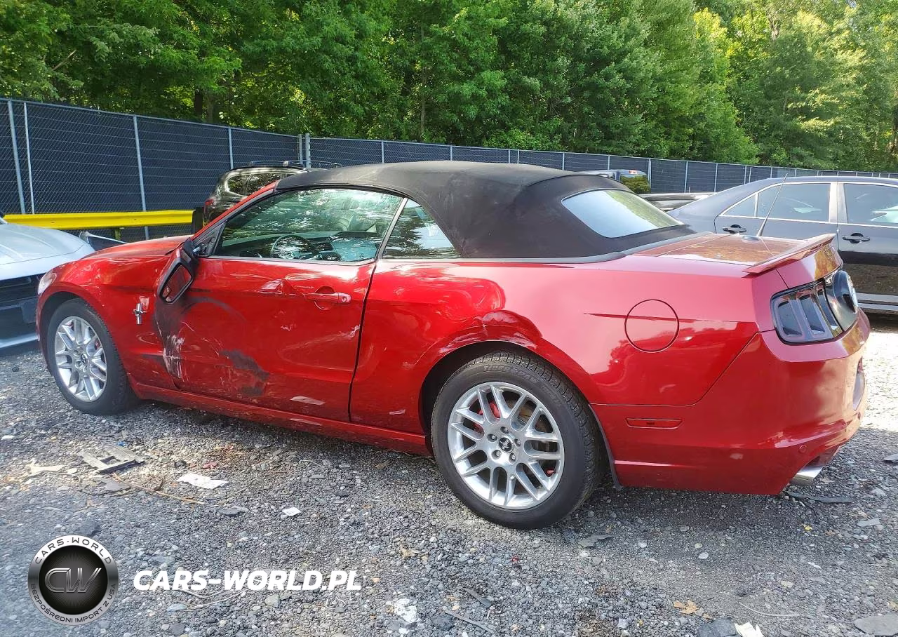 2013 Ford Mustang VIN:1ZVBP8EM6D5228895 - 2