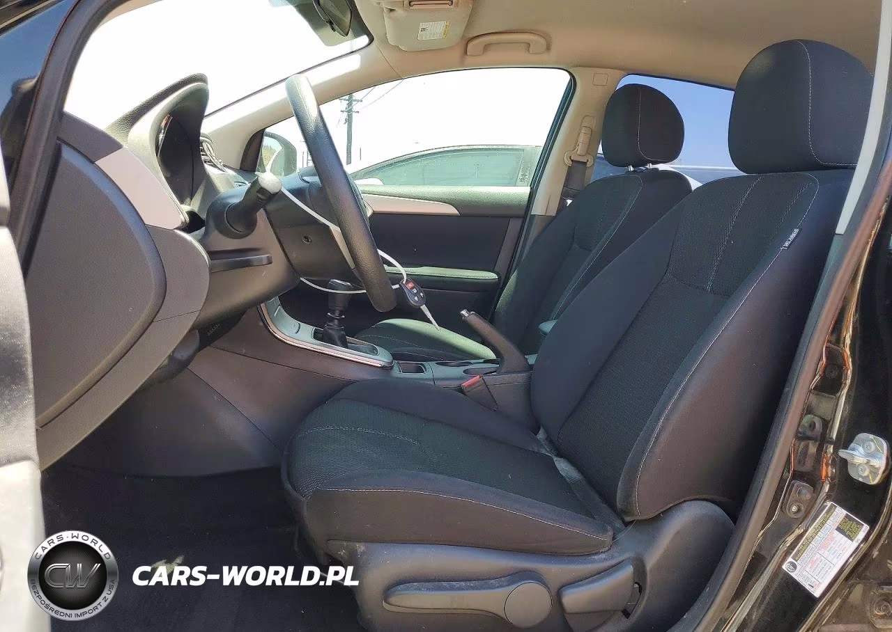 2015 Nissan Sentra S VIN:3N1AB7AP7FY286577 - 7