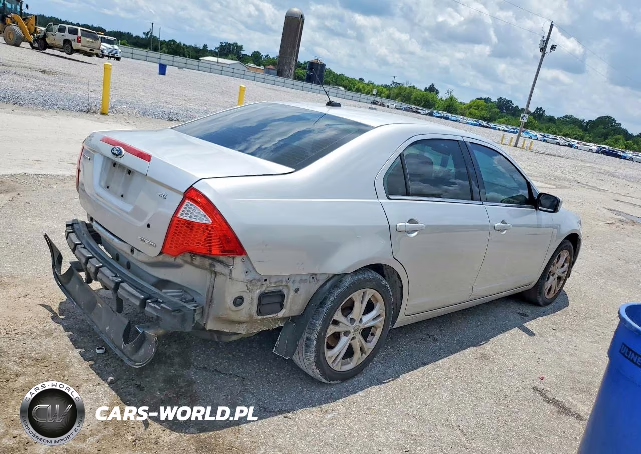 2012 Ford Fusion Se VIN:3FAHP0HG1CR251734 - 3