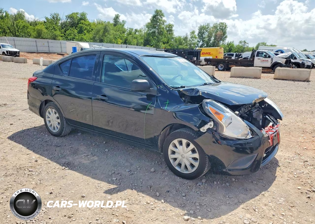 2015 Nissan Versa 1.6 S VIN:3N1CN7AP5FL833228 - 4
