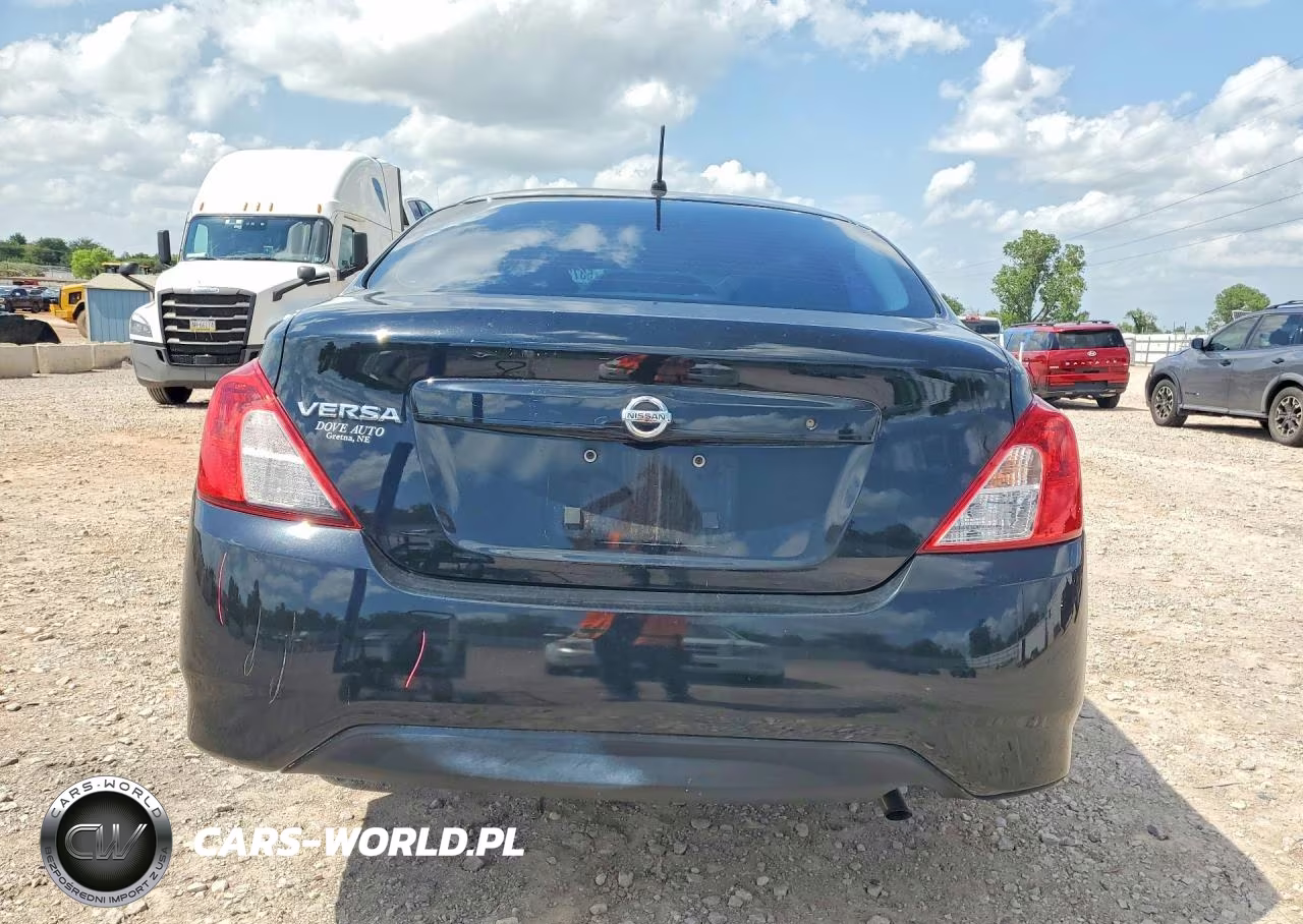 2015 Nissan Versa 1.6 S VIN:3N1CN7AP5FL833228 - 6
