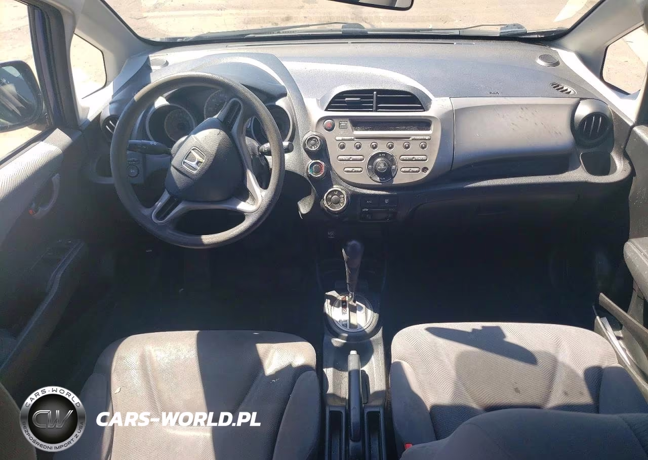 2010 Honda Fit VIN:JHMGE8H24AS013312 - 8