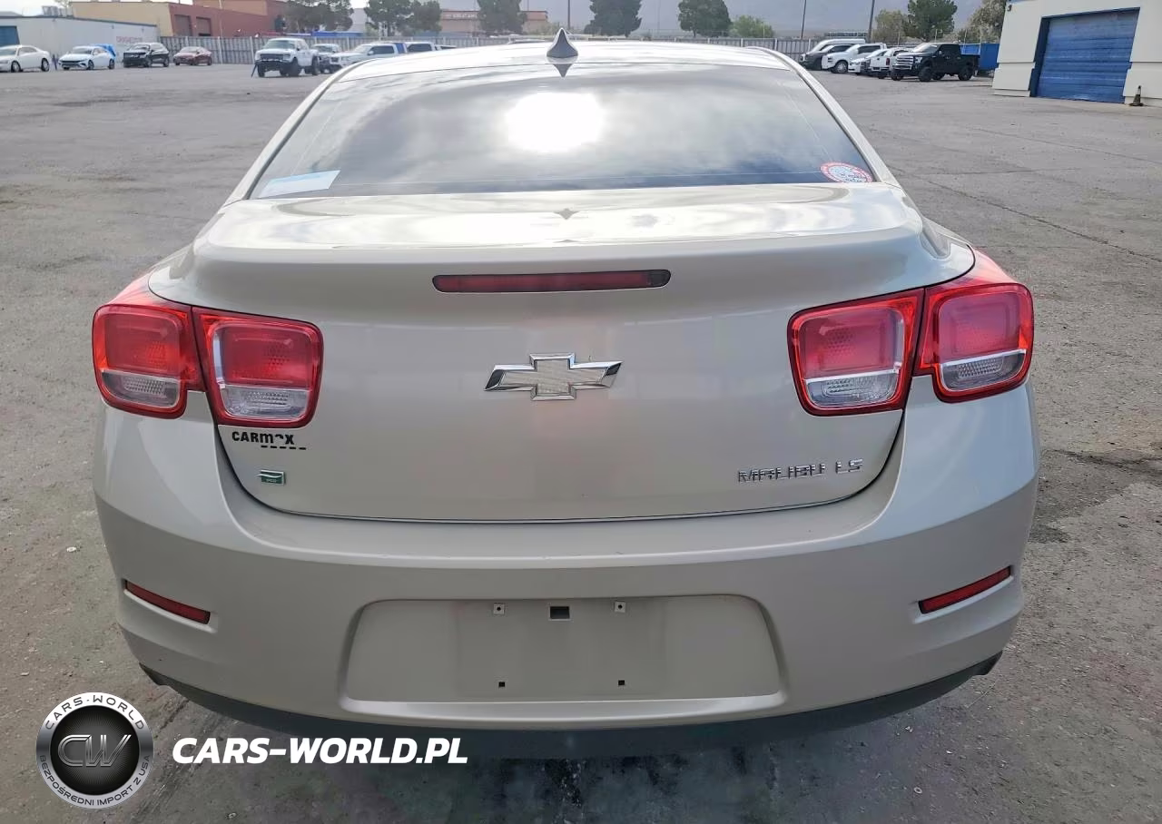 2015 Chevrolet Malibu Ls VIN:1G11B5SLXFF200871 - 6
