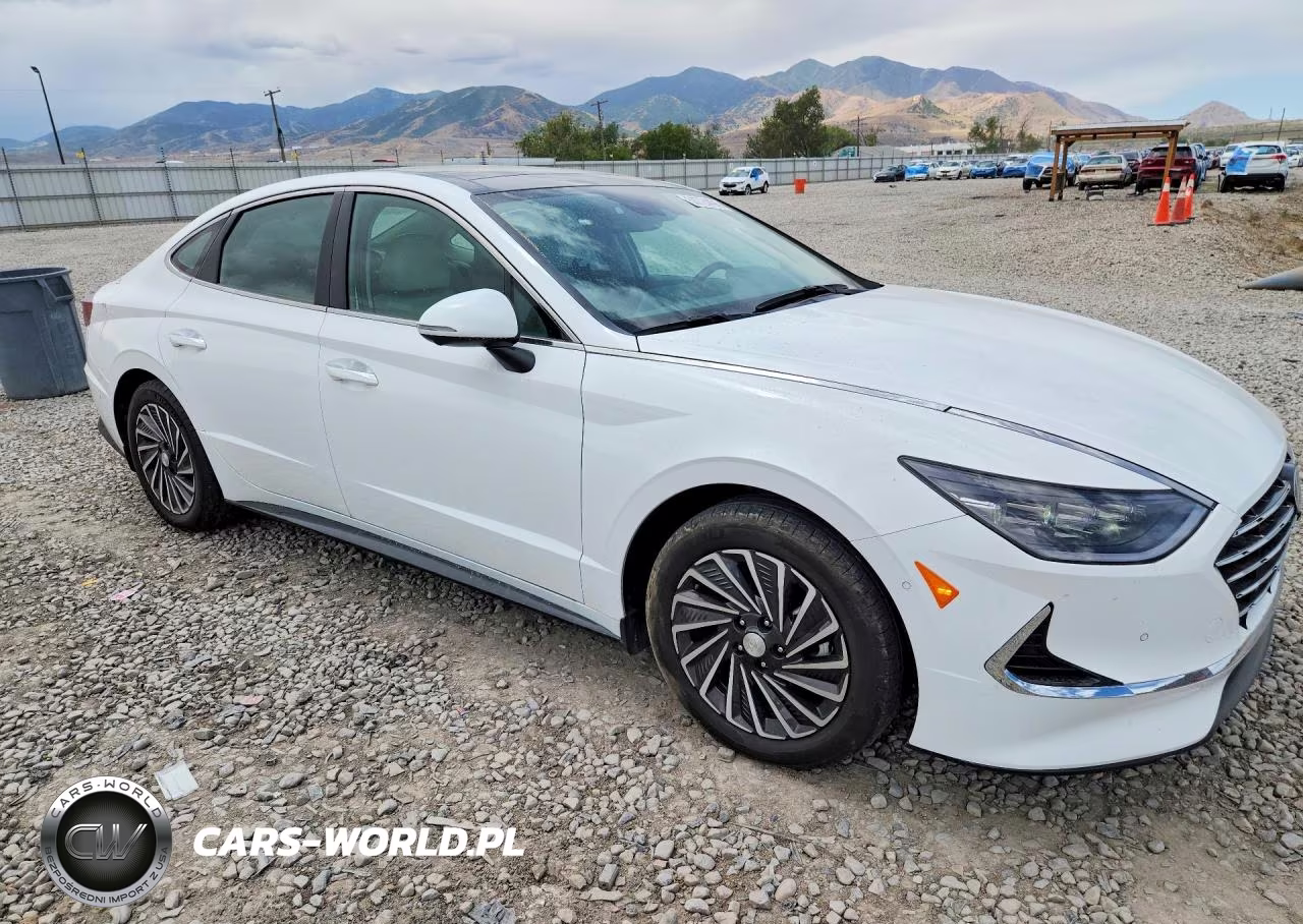 2023 Hyundai Sonata Hybrid Limited VIN:KMHL54JJ3PA080150 - 4