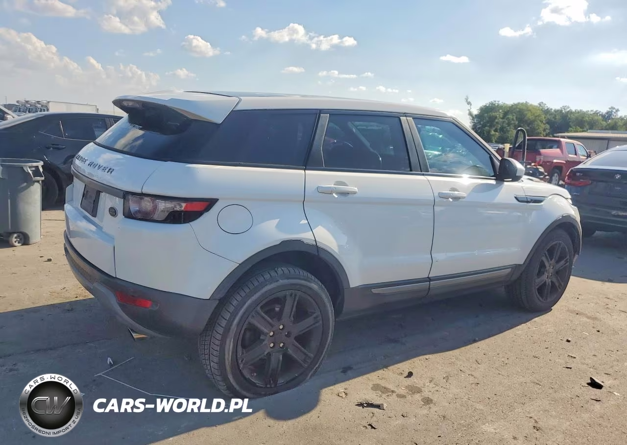 2015 Land Rover Range Rover Evoque Pure Plus VIN:SALVP2BG0FH991386 - 3