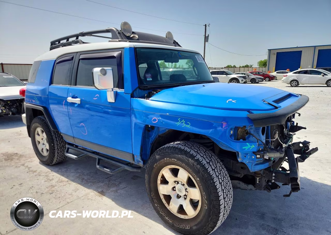 2007 Toyota Fj Cruiser Base VIN:JTEBU11F370042108 - 4