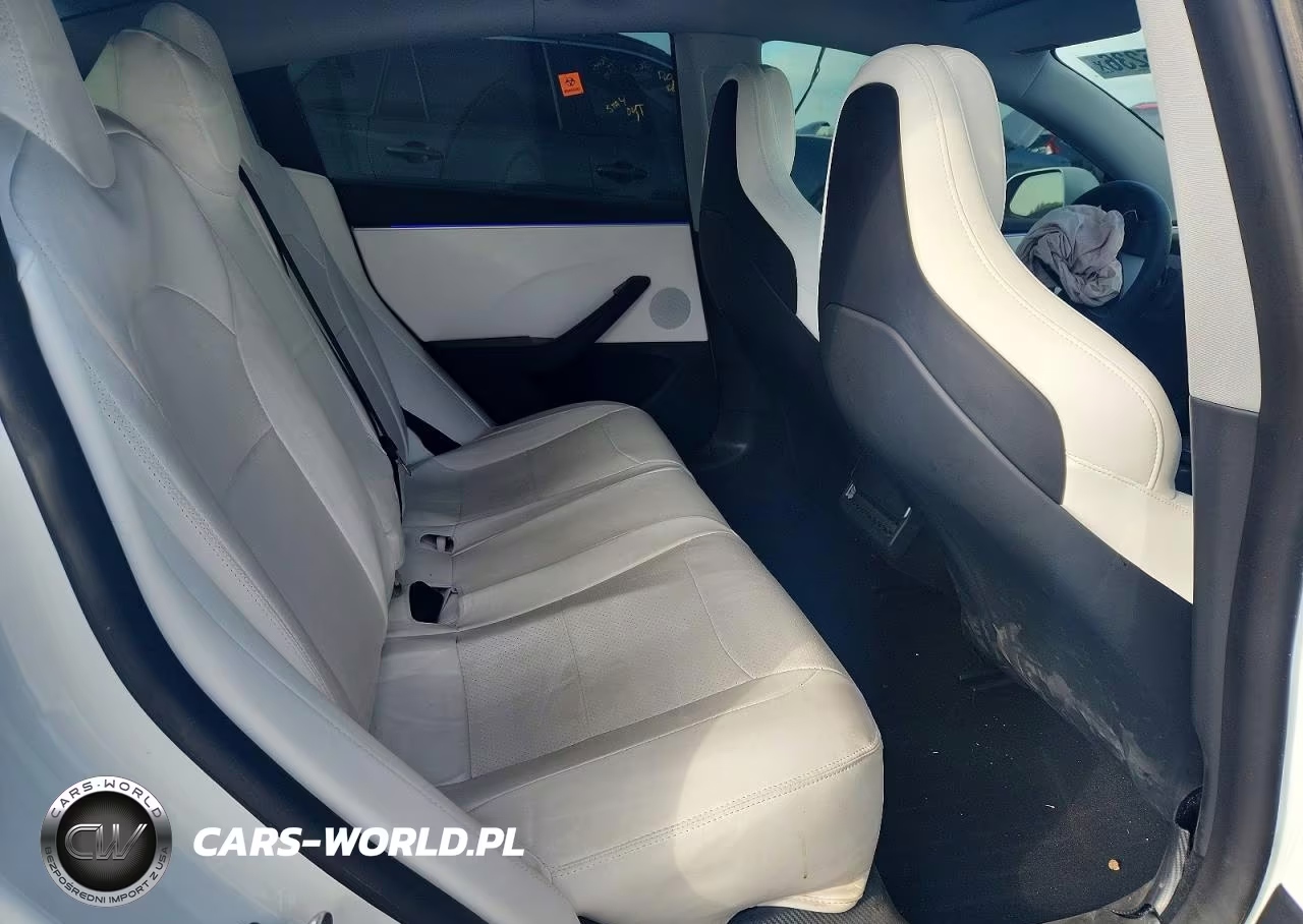 2025 Tesla Model 3 VIN:5YJ3E1ET8SF036465 - 10