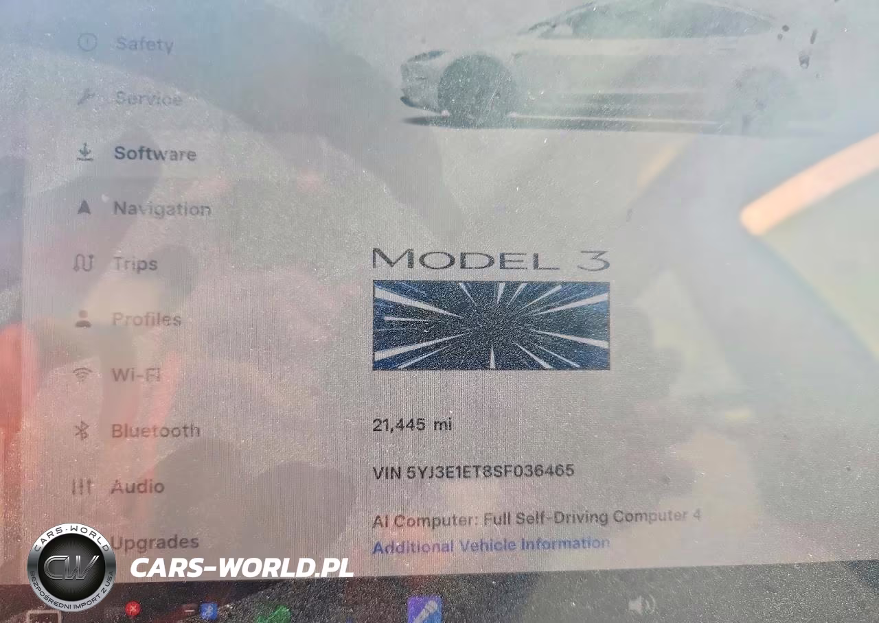 2025 Tesla Model 3 VIN:5YJ3E1ET8SF036465 - 9