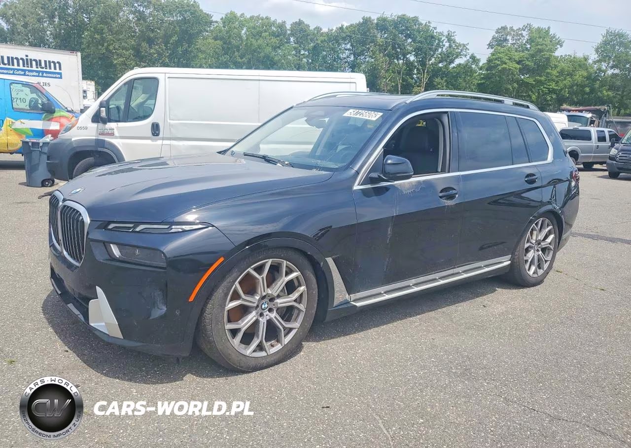 2024 BMW X7 xDrive40I – zdjęcie 1 z 13