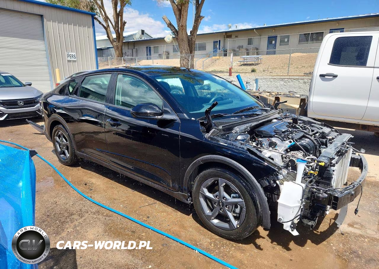 2026 Kia K4 Lxs VIN:3KPFT4DE8TE269972 - 4