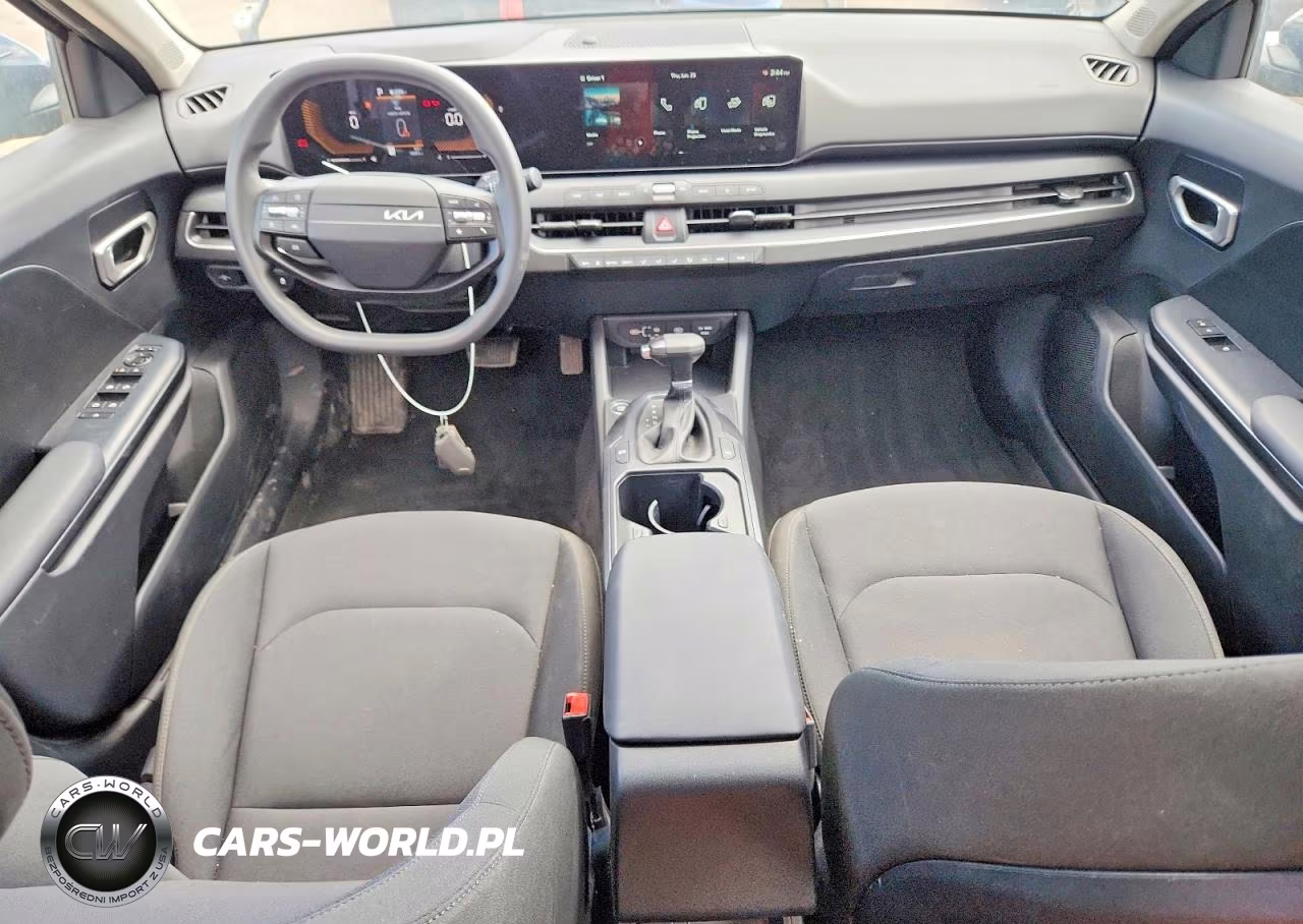 2026 Kia K4 Lxs VIN:3KPFT4DE8TE269972 - 8