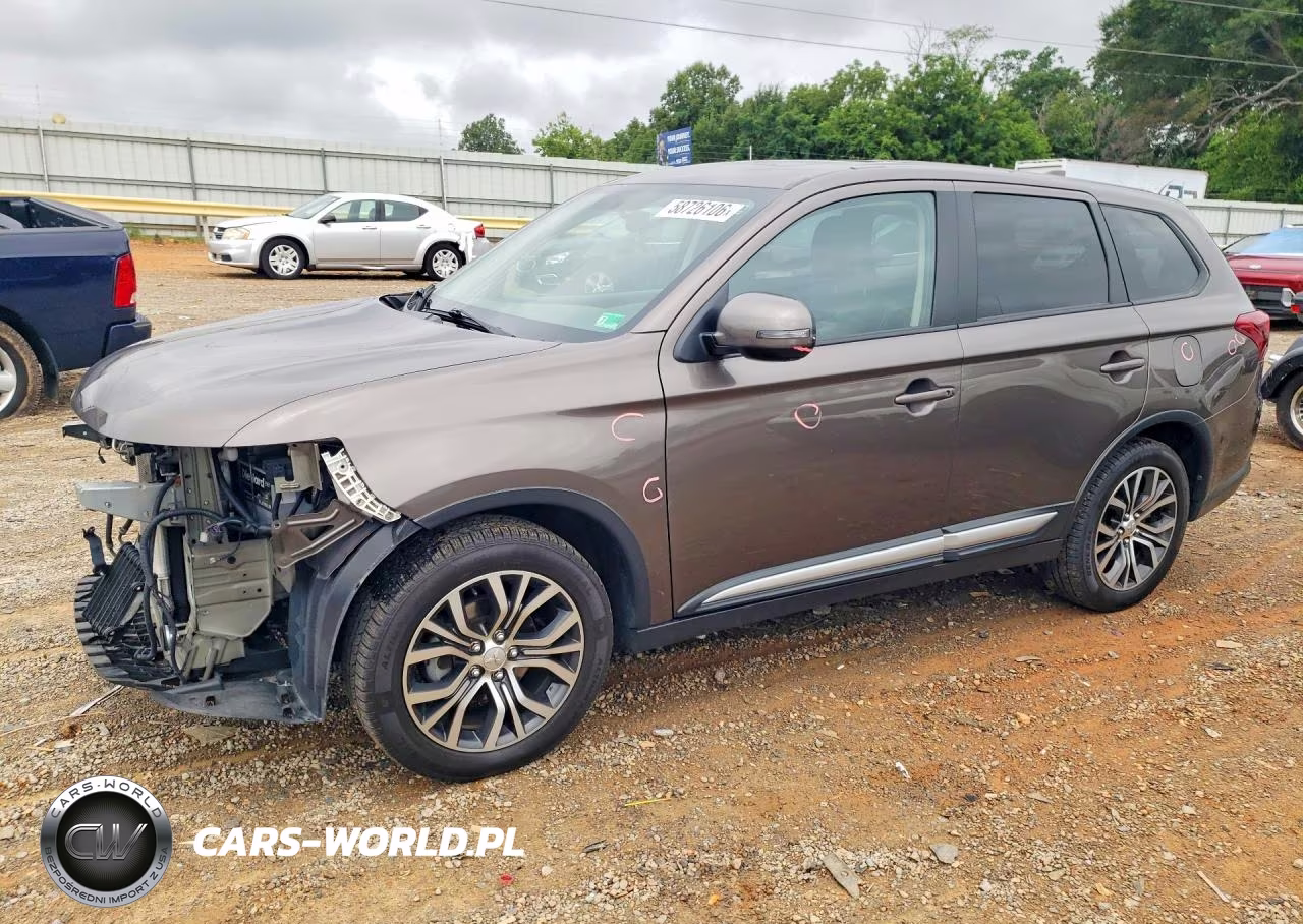 2017 Mitsubishi Outlander Se – zdjęcie 1 z 13