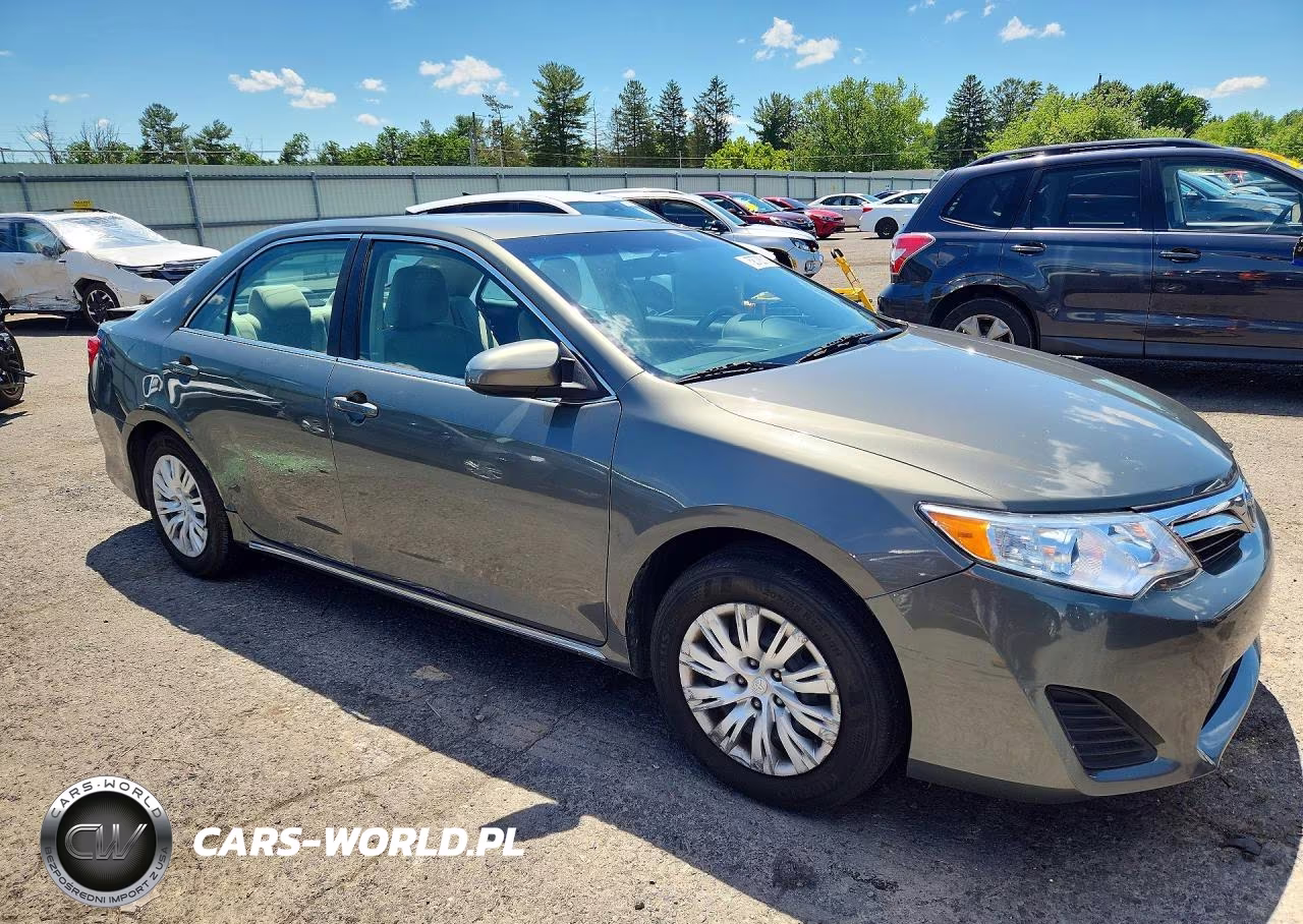 2014 Toyota Camry Le VIN:4T4BF1FK9ER345390 - 4