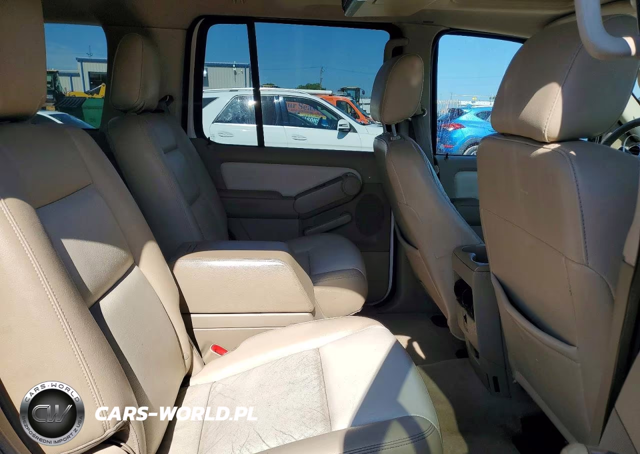 2008 Ford Explorer Limited VIN:1FMEU75808UA13204 - 10