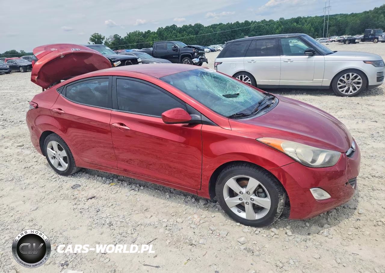 2013 Hyundai Elantra Gls VIN:5NPDH4AE5DH388170 - 4
