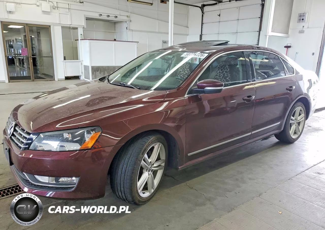 2013 Volkswagen Passat Sel